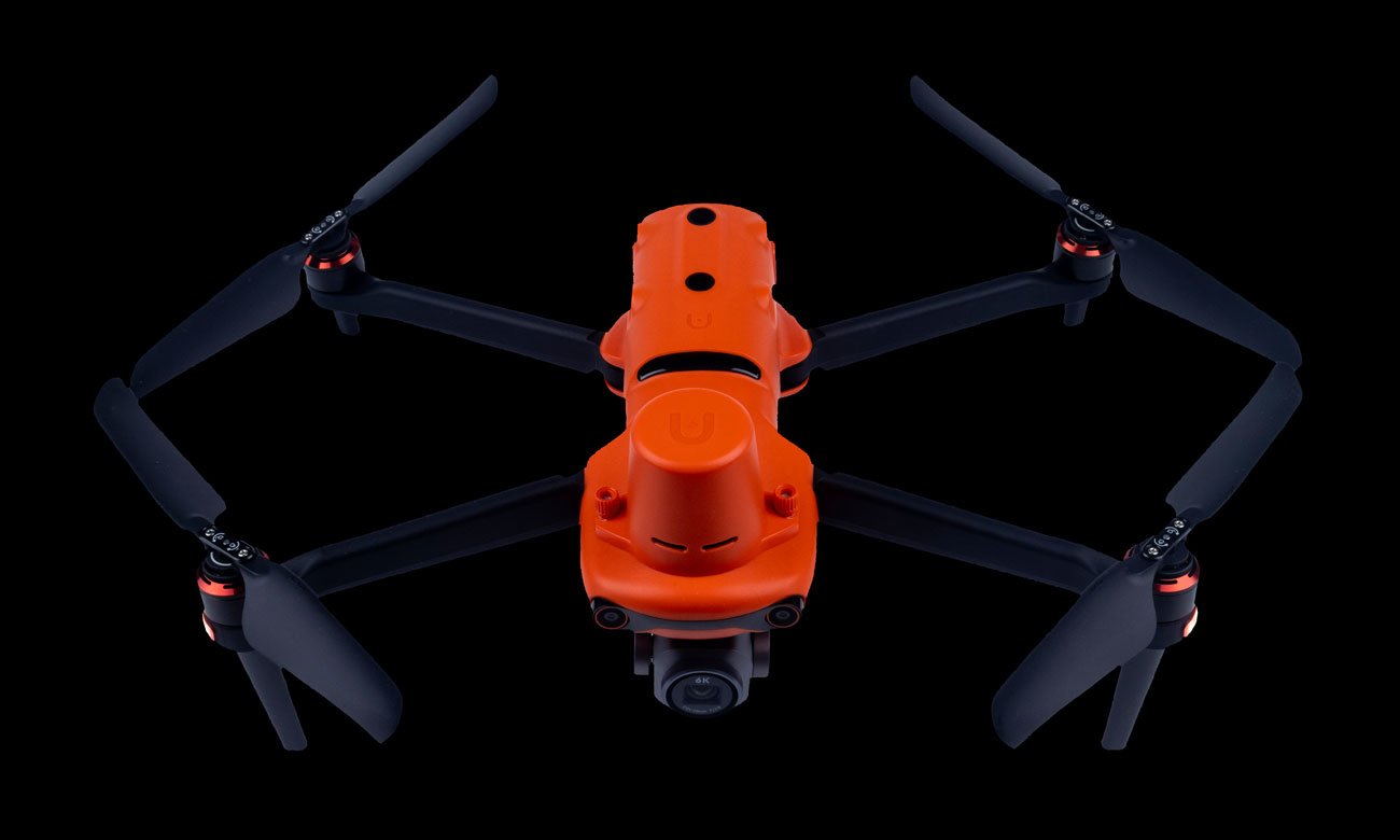 Dron Autel EVO II Pro Rugged Bundle RTK V2 - Widok od przodu