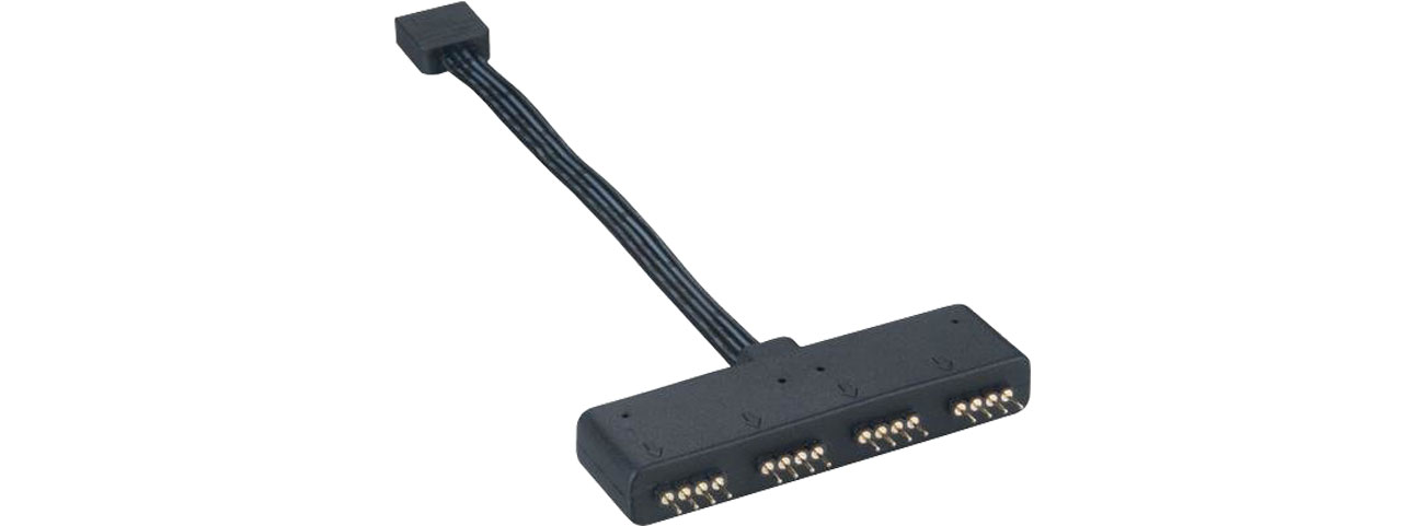 Akasa RGB LED Splitter AK-CBLD02-10BK