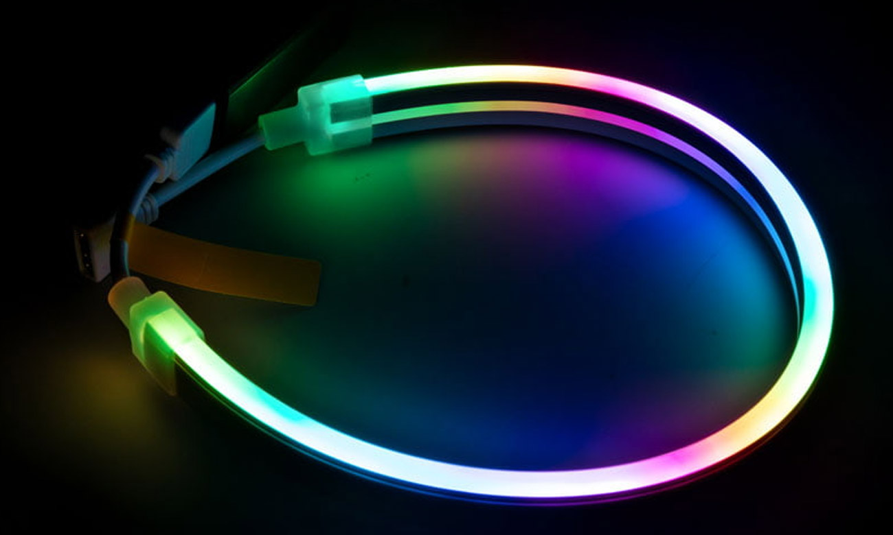 Pasek Akasa ARGB podświetlenie