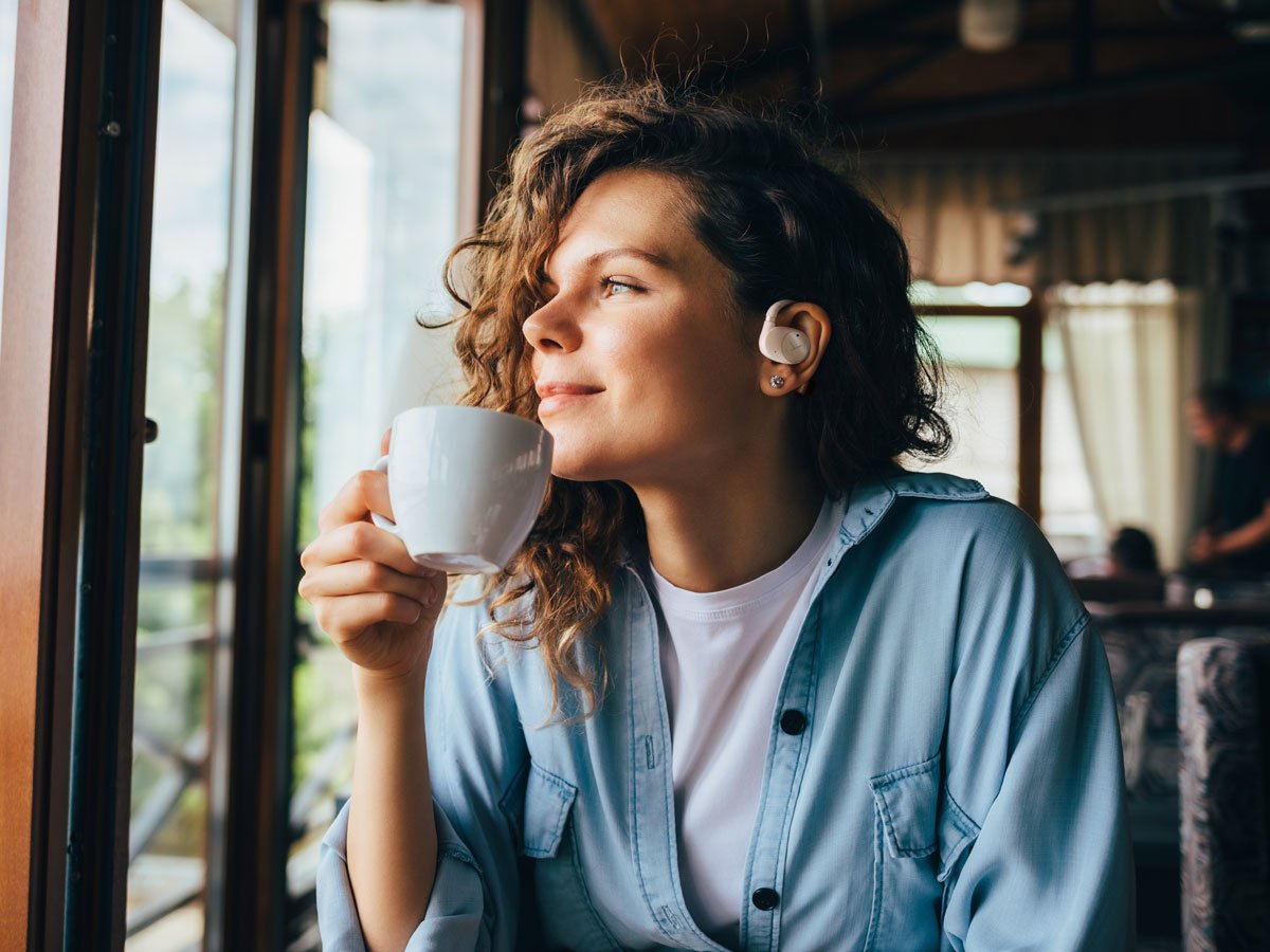 Słuchawki bezprzewodowe Beyerdynamic Verio 200 Białe - Grafika lifestyle