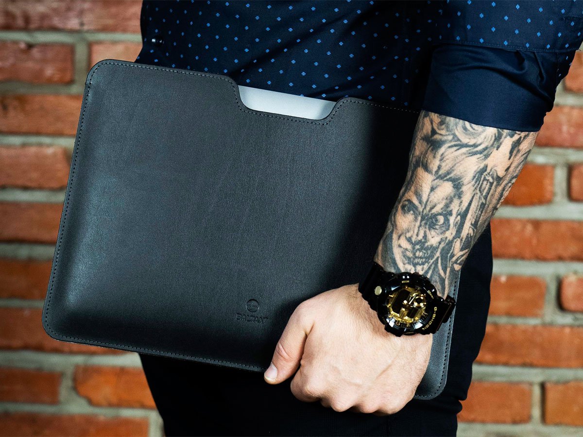 Baltan Etui z wcięciem MacBook Air 13'' M3 czarny