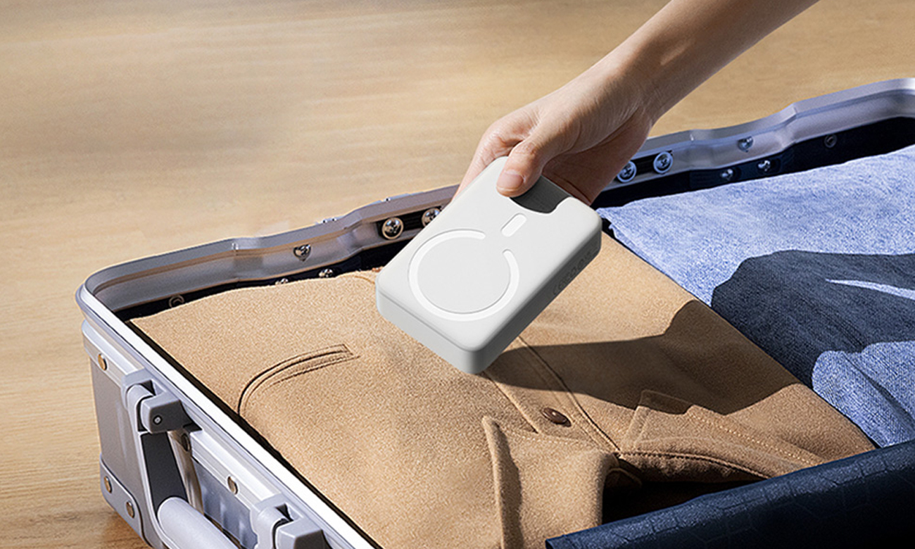 Baseus Magnetic Mini Wireless Charging Power Bank niewielki rozmiar