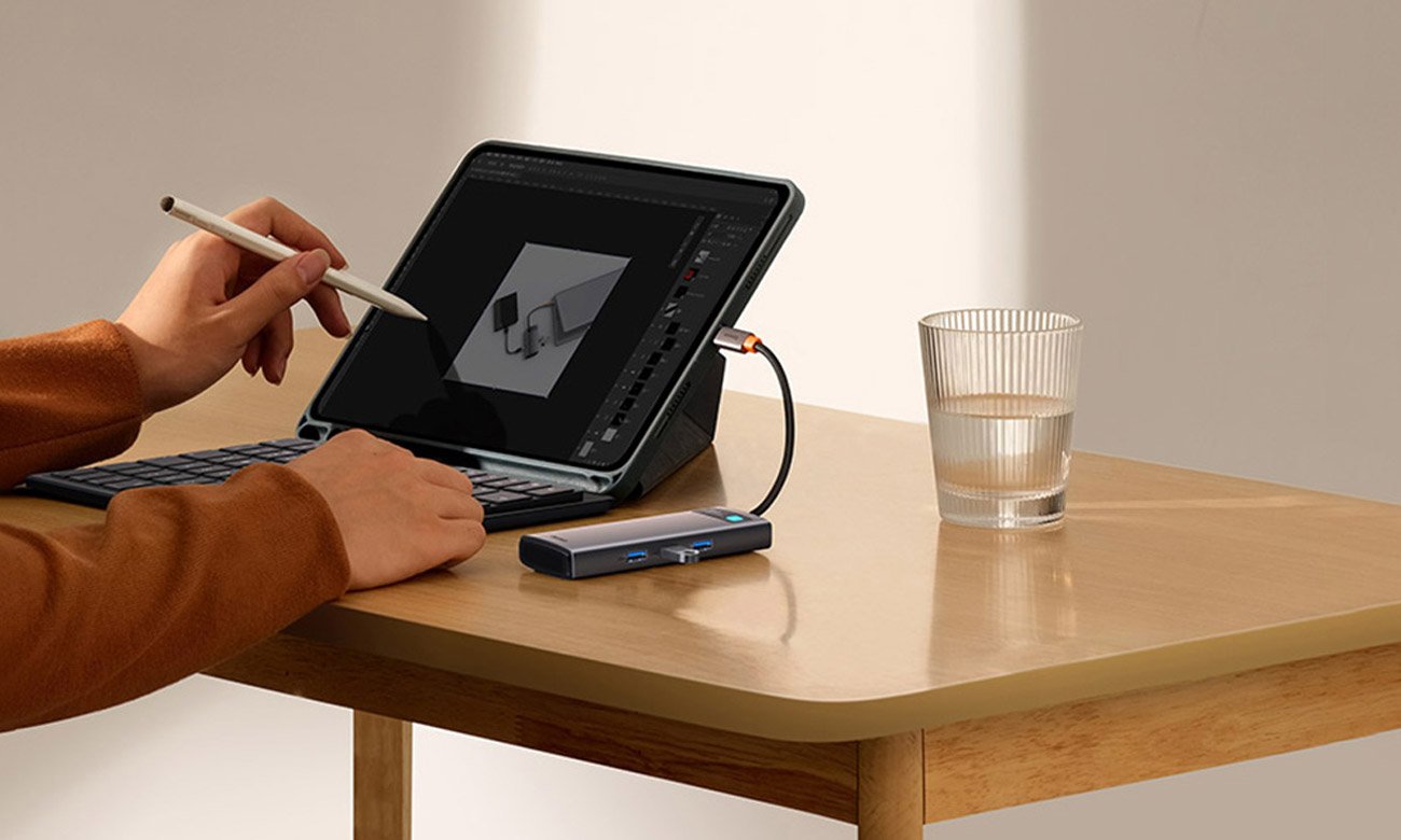 Baseus USB-C 8w1 Metal Gleam Series praca z tabletem