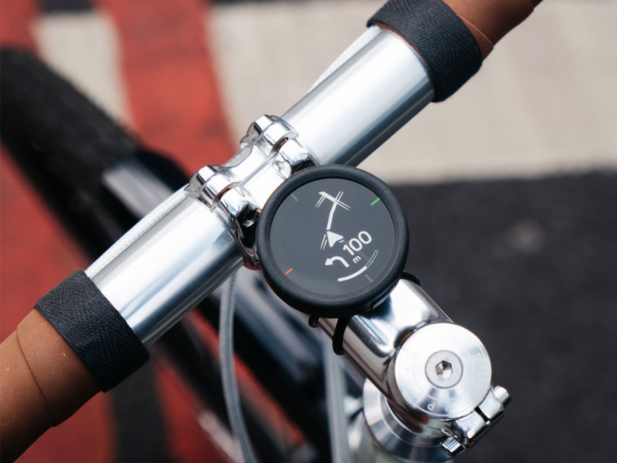 Nawigacja rowerowa GPS Beeline Velo 2 - Grafika lifestyle