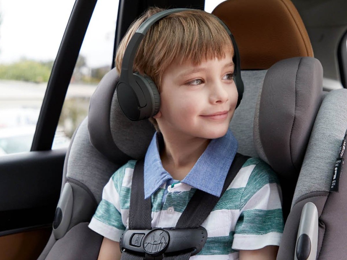 Słuchawki bezprzewodowe Belkin SoundForm Mini v3 Kids Czarne - Grafika lifestyle