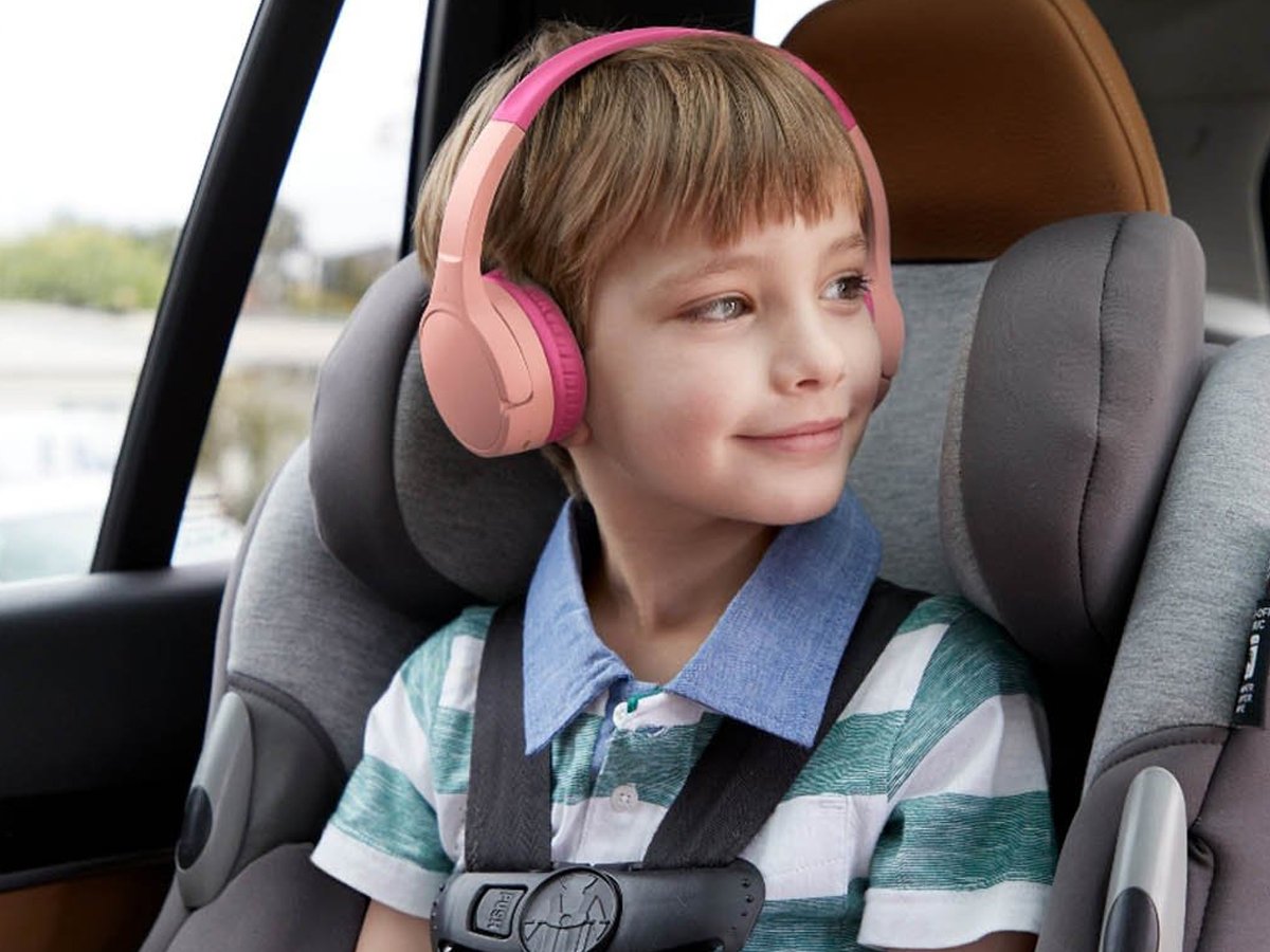 Słuchawki bezprzewodowe Belkin SoundForm Mini v3 Kids Różowe - Grafika lifestyle