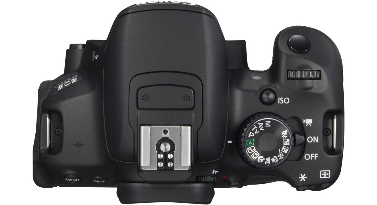 Canon EOS 650D + EF-S 18-55 IS II