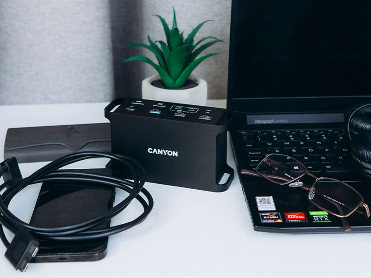 Stacja dokująca DS-95 2*4K UHD 14 w 1 USB-C Szara