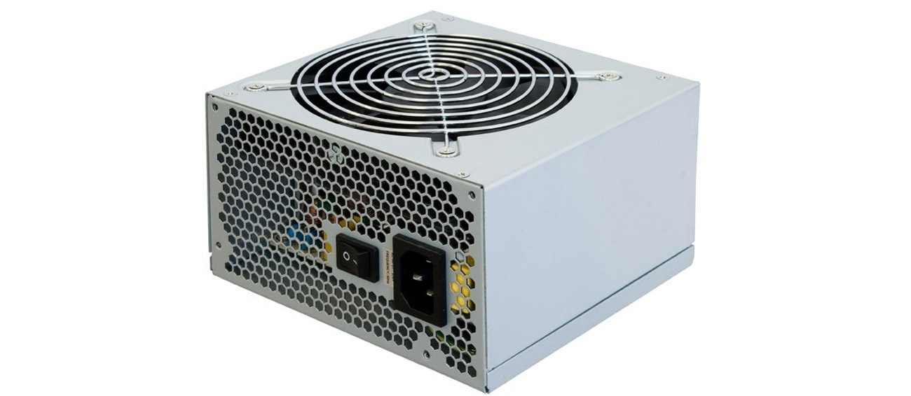 Zasilacz komputerowy Chieftec 550W chłodzenie