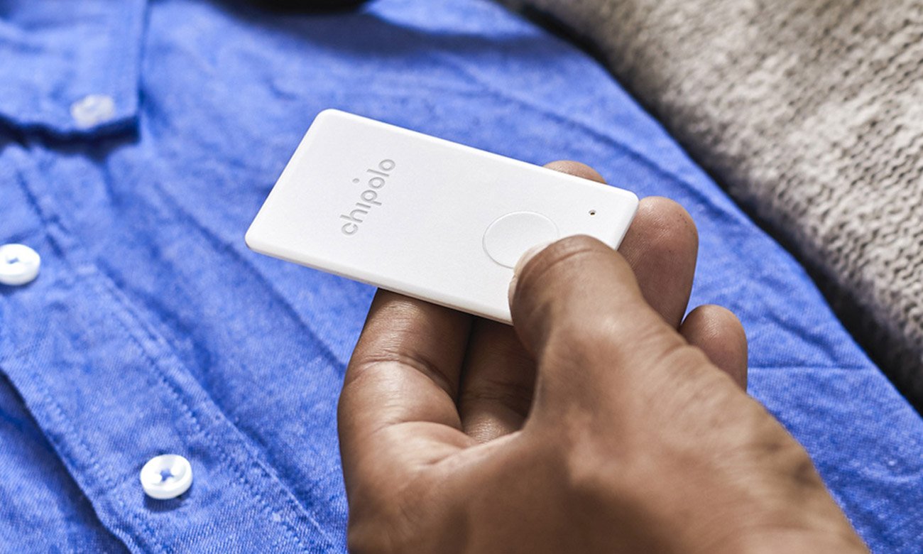 Lokalizator Chipolo CARD White - Grafika lifestyle