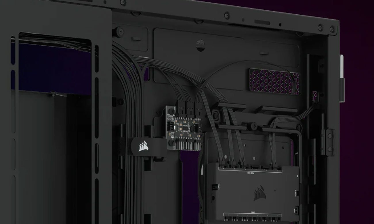 System prowadzenia przewodów Corsair Rapidroute