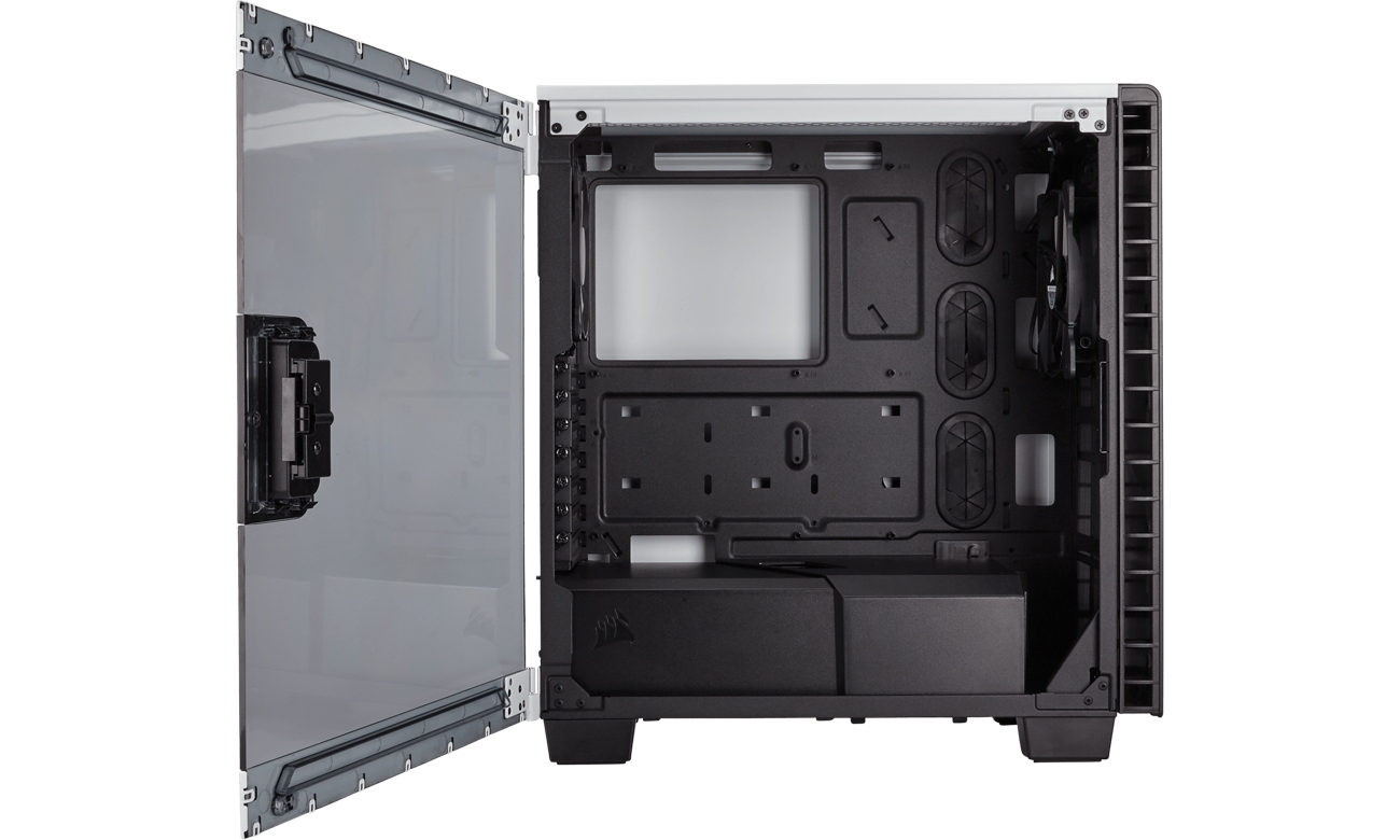 Corsair Carbide Clear 400C okno