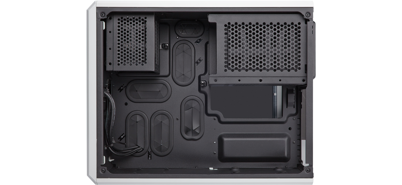 Corsair Carbide Series 240 Air wnętrze
