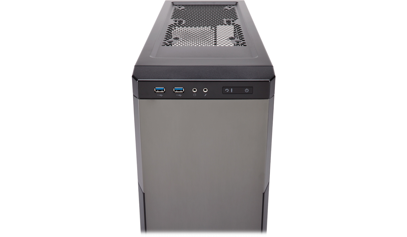 Corsair Carbide Series 330R złącza i panel górny