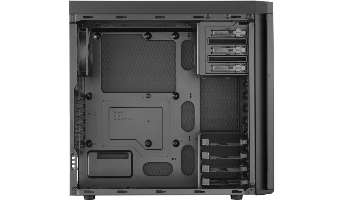 Corsair Carbide Series 330R wnętrze