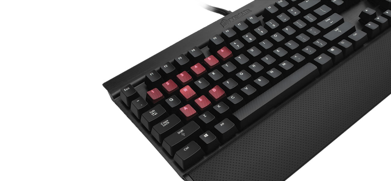 Corsair K70 przełącznik Cherry MX Red płynna liniowa praca