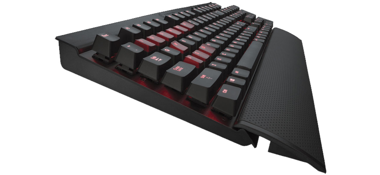 Corsair K70 wysokiej jakości wykończenia stylowy wygląd