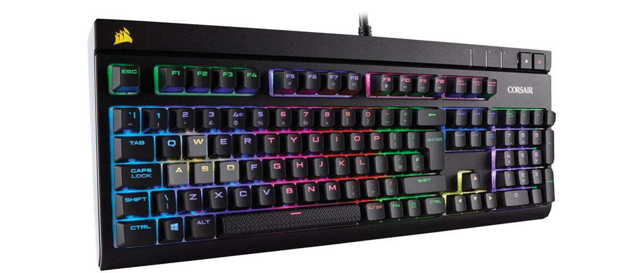 Corsair strafe podświetlenie wielokolorowe