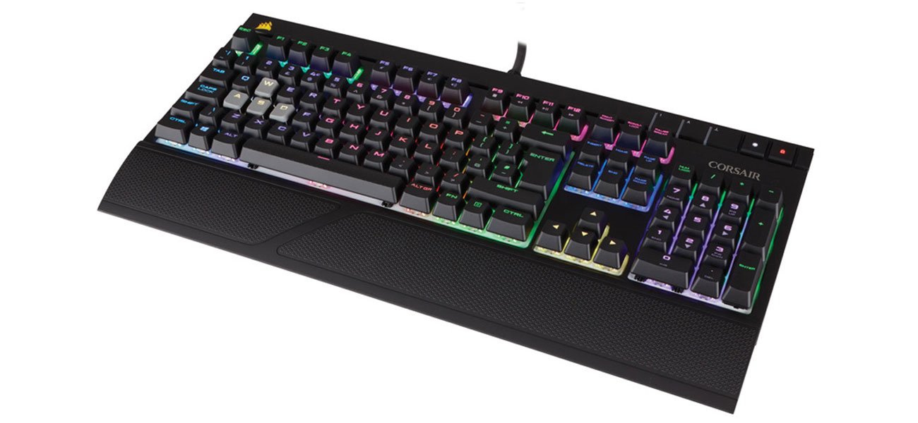 Corsair Strafe Port USB