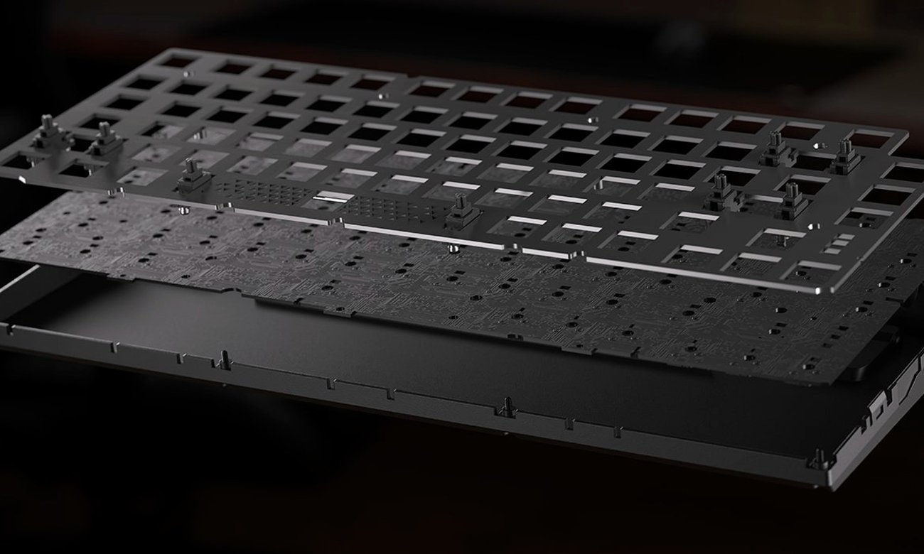 Corsair K65 PLUS WIRELESS