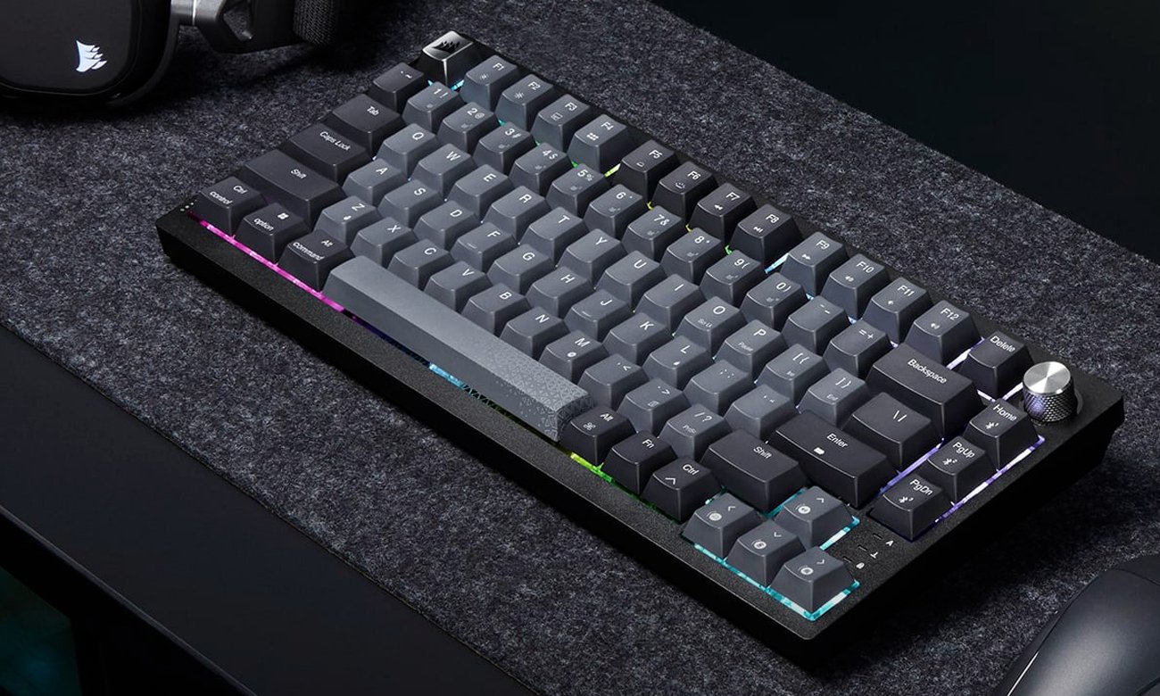Corsair K65 PLUS WIRELESS