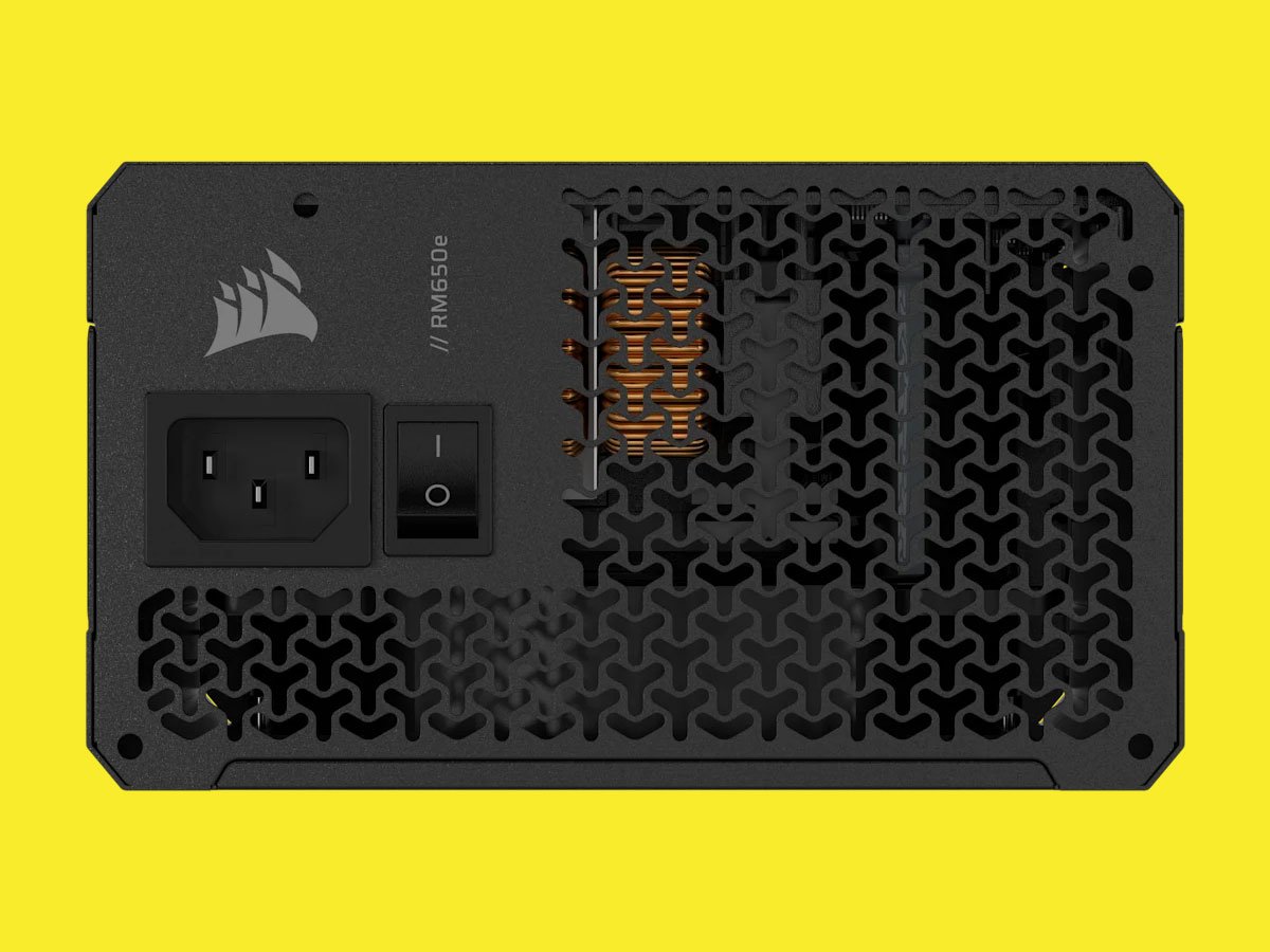 Corsair RM650e AC