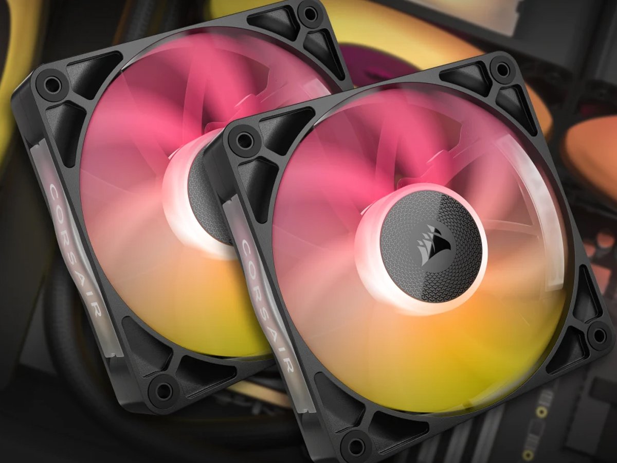Corsair iCUE LINK TITAN 360 RX RGB