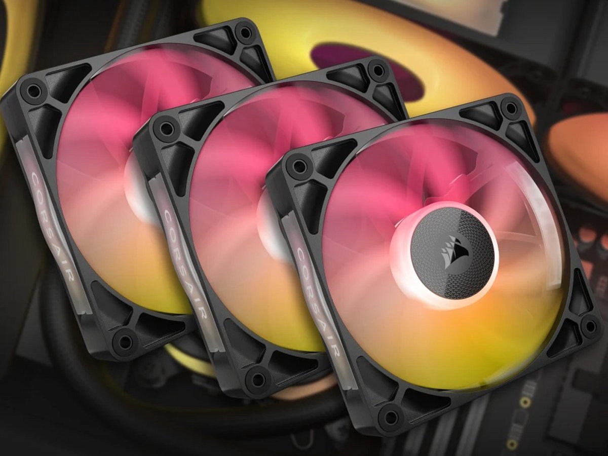 Corsair iCUE LINK TITAN 360 RX RGB