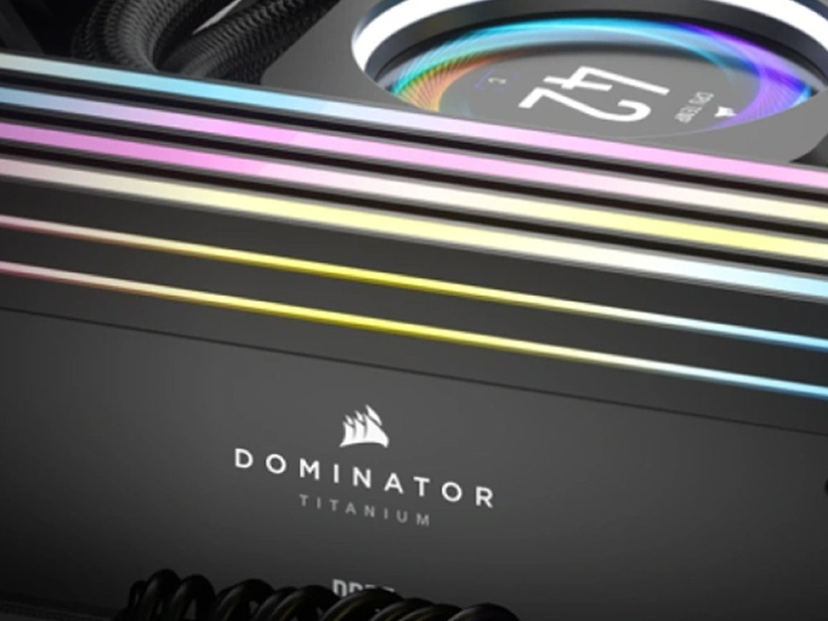 Corsair DDR5 Dominator Titanium podświetlnie