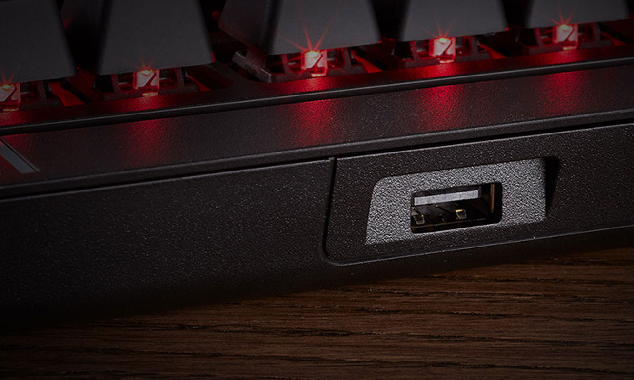 przewodowa Corsair STRAFE usb