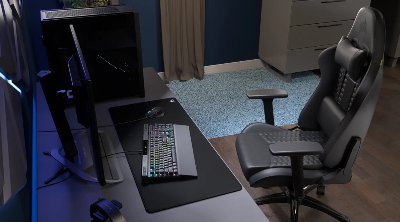 Fotel gamingowy Corsair TC100 RELAXED Leatherette Czarny - Grafika lifestyle