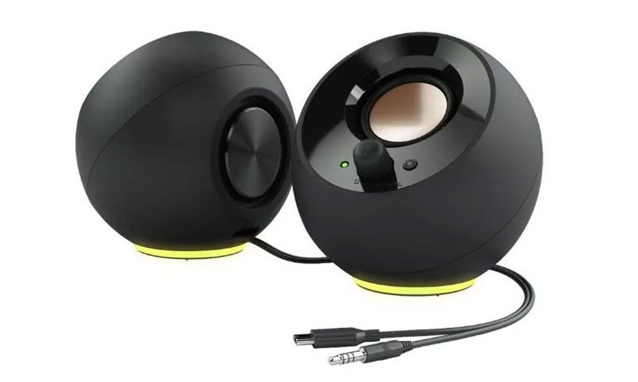 Creative Pebble SE