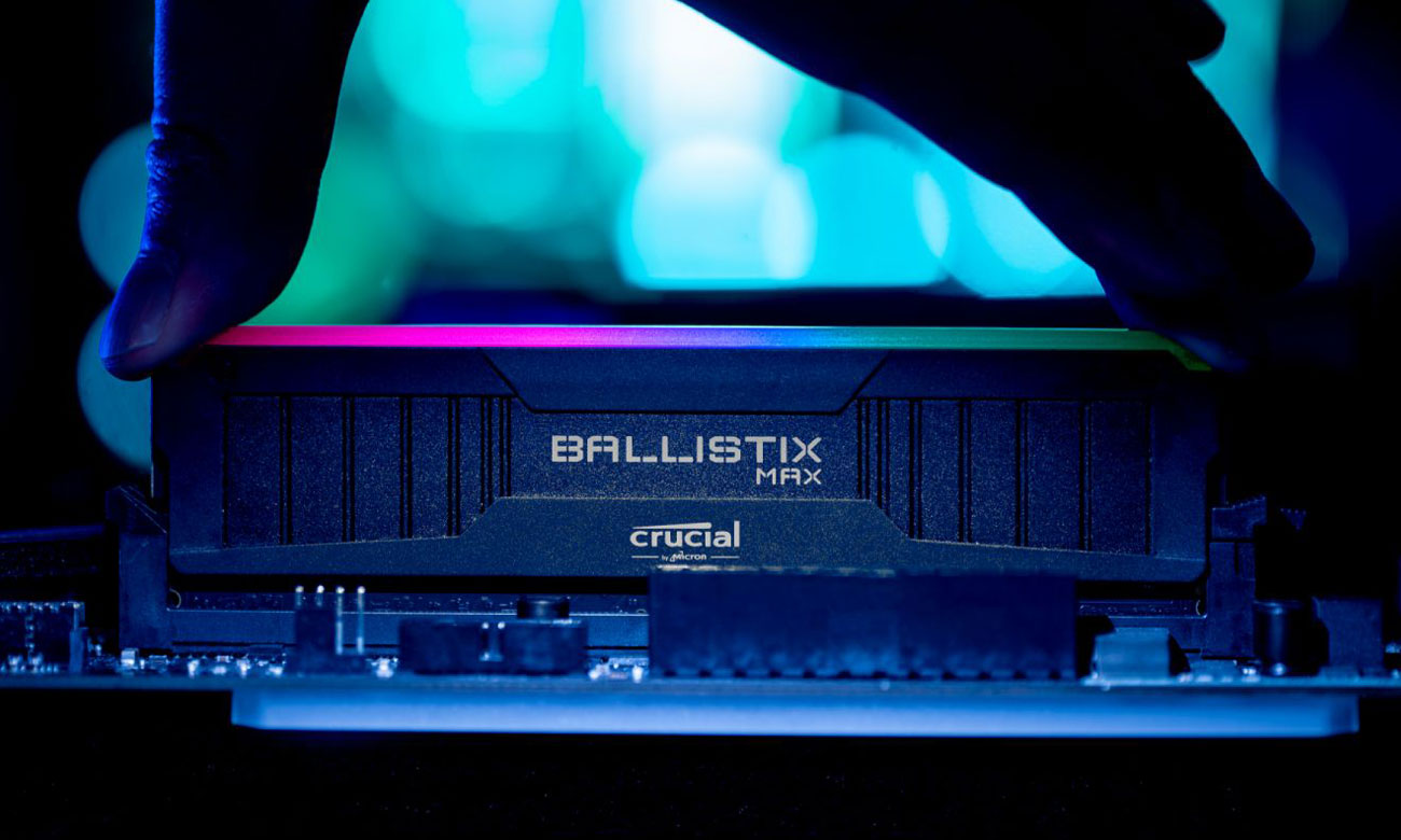Crucial Ballistix MAX RGB - Moduł