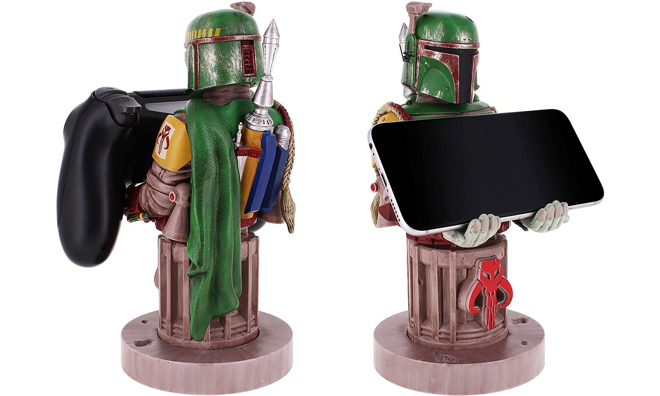 Figurka Cable Guys Boba Fett - Widok od tyłu i od przodu + kontroler i smartfon