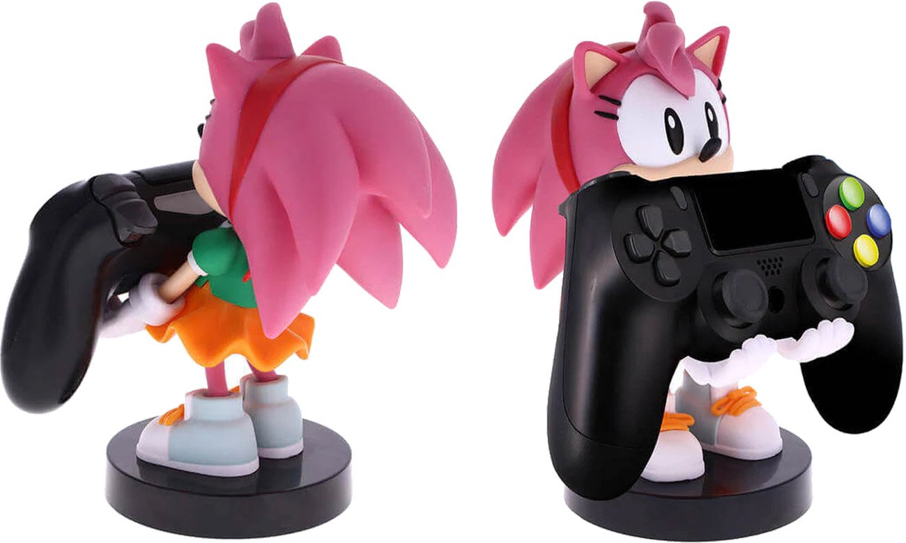 Figurka Cable Guys Sonic The Hedgehog - Amy - Widok od przodu pod kątem + kontrolery