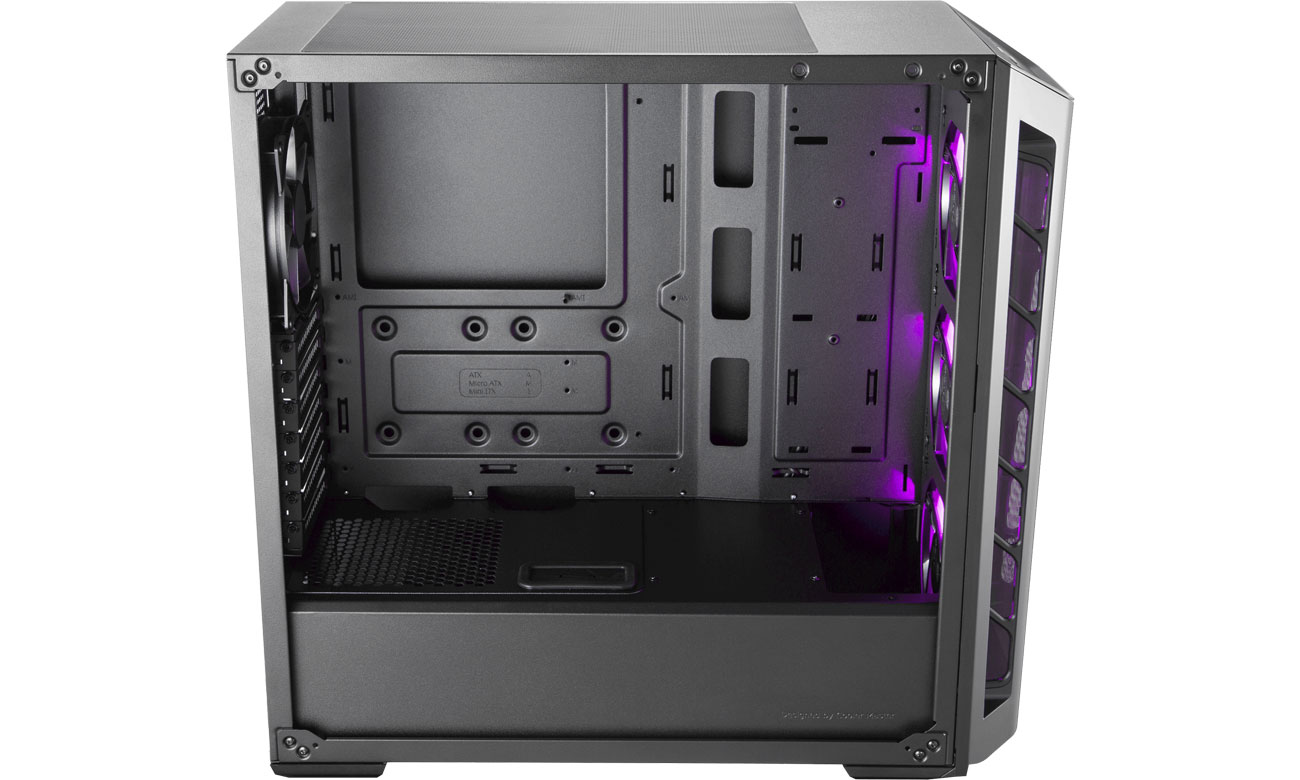 Cooler Master Masterbox MB520 - Wnętrze