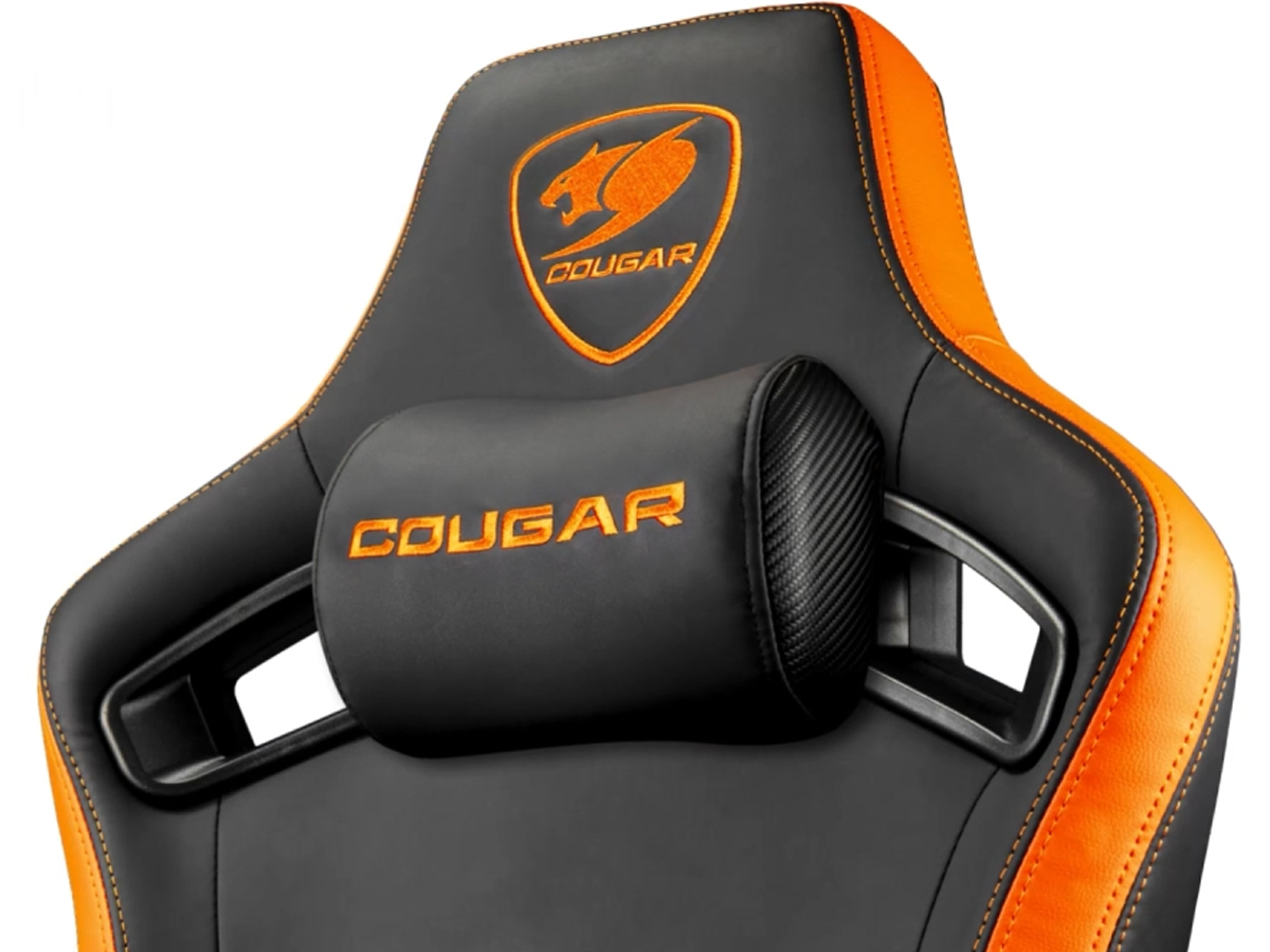 Fotel gamingowy Cougar Defensor F - Poduszka magnetyczna