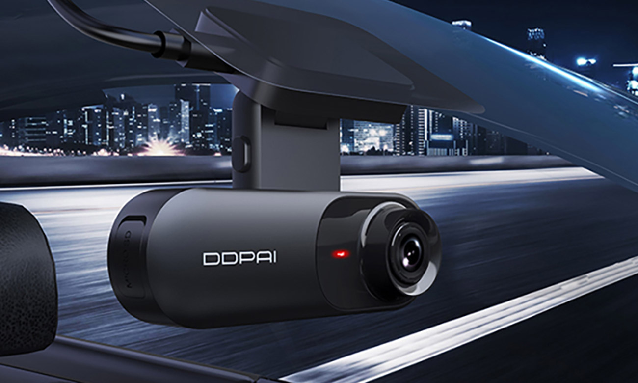 Wideorejestrator samochodowy DDPAI N3 - Grafika lifestyle