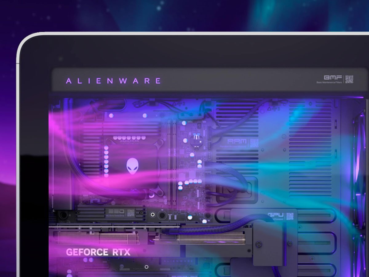 Dell Alienware Area-51 środek