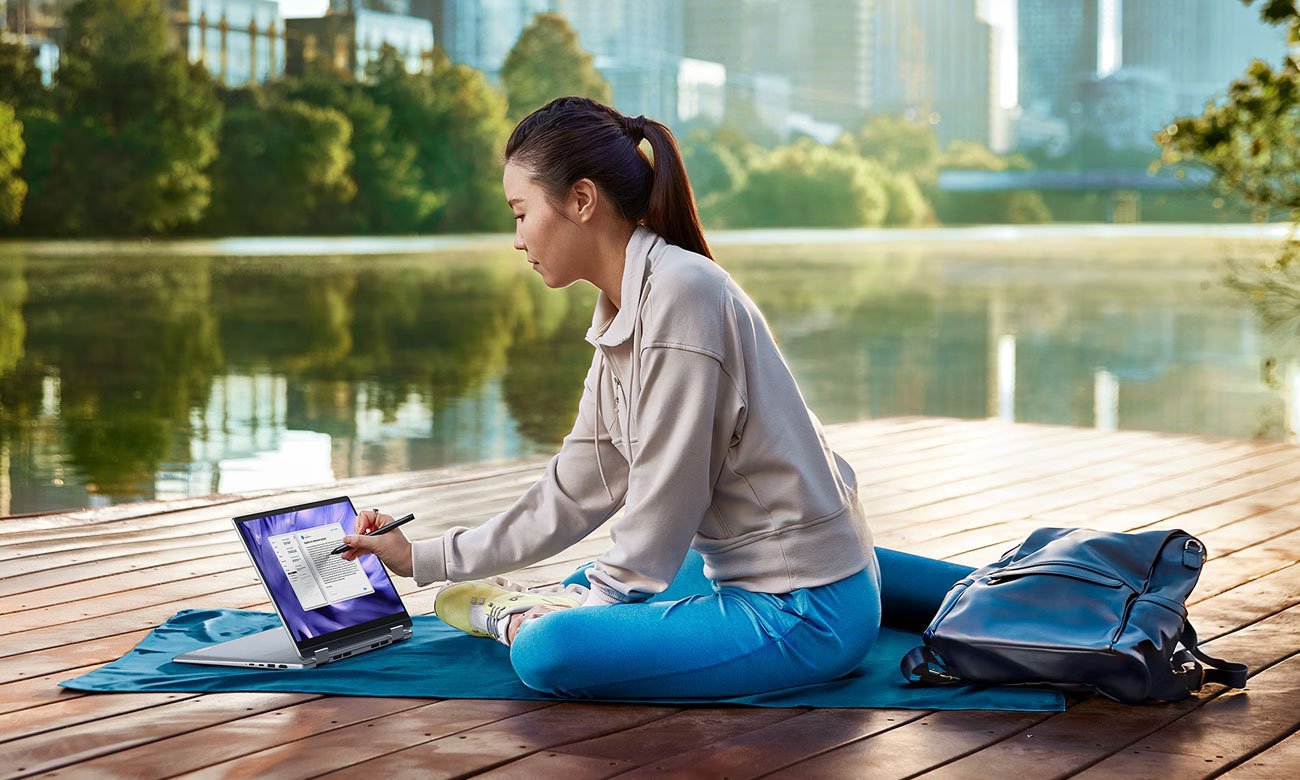 Dell Inspiron 2in1 7440 laptop