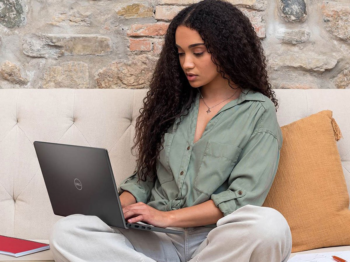 Dell Inspiron 3520 obudowa