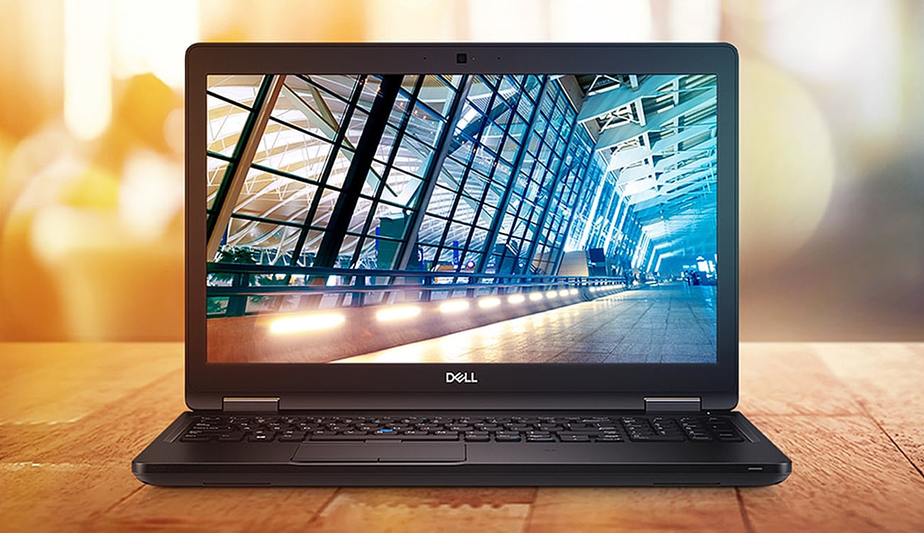 Dell Latitude 5590 Notebook do elastycznej pracy w różnych miejscach