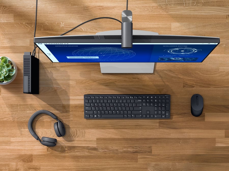 Dell Pro Micro na biurku