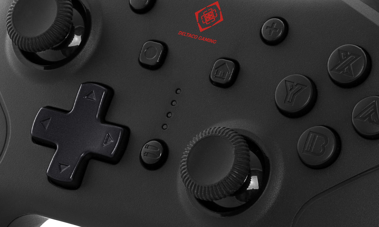 Kontroler bezprzewodowy Deltaco GAM-103 do Nintendo Switch - Zbliżenie na przyciski