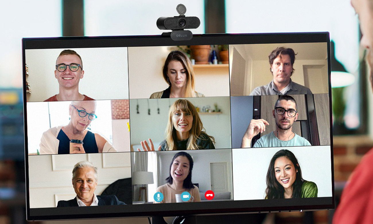 Kamera internetowa z mikrofonem Delux DC03 Czarna - Grafika lifestyle