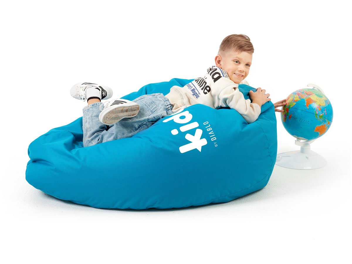 Pufa dla dziecka Diablo Chairs Kido Niebieska - Grafika lifestyle