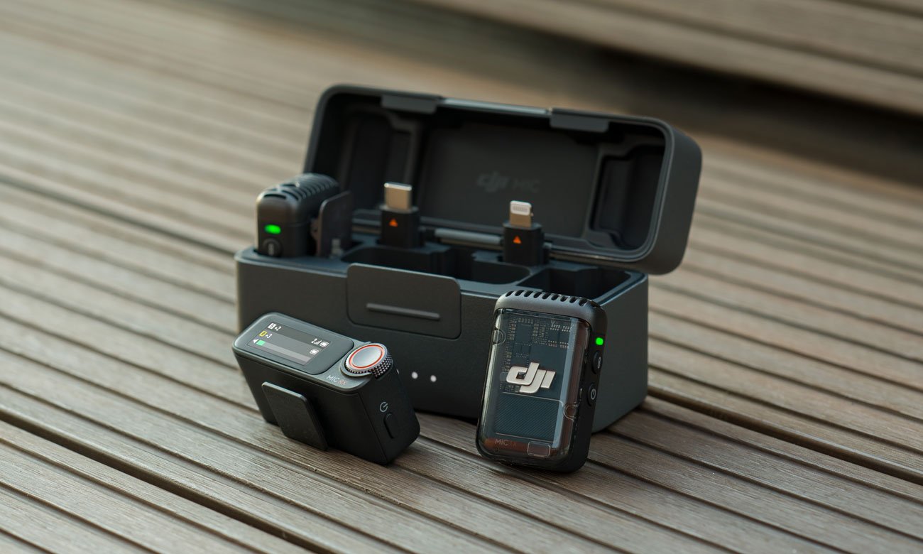 DJI Mic 2 (2 TX + 1 RX) - bezprzewodowy system mikrofonów - Grafika lifestyle