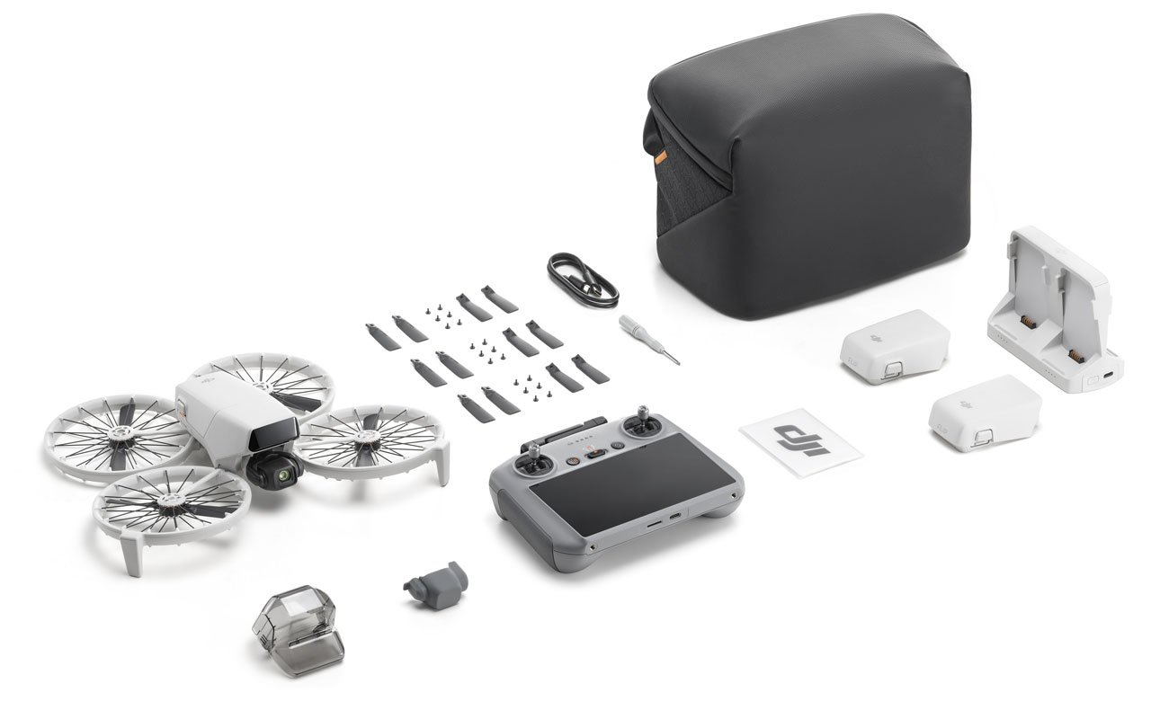 Zawartość zestawu DJI Flip Fly More Combo z aparaturą RC 2