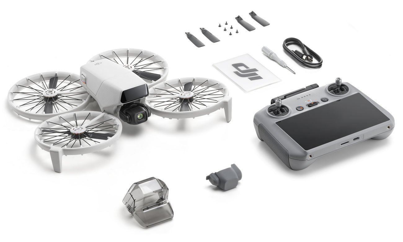 Zawartość zestawu DJI Flip z aparaturą RC 2