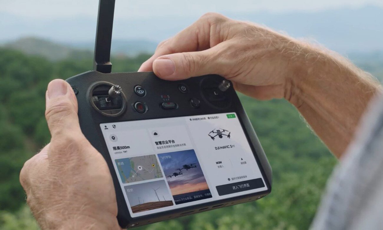 Dron DJI Mavic 3 Multispectral - Stabilny sygnał i płynna transmisja obrazu